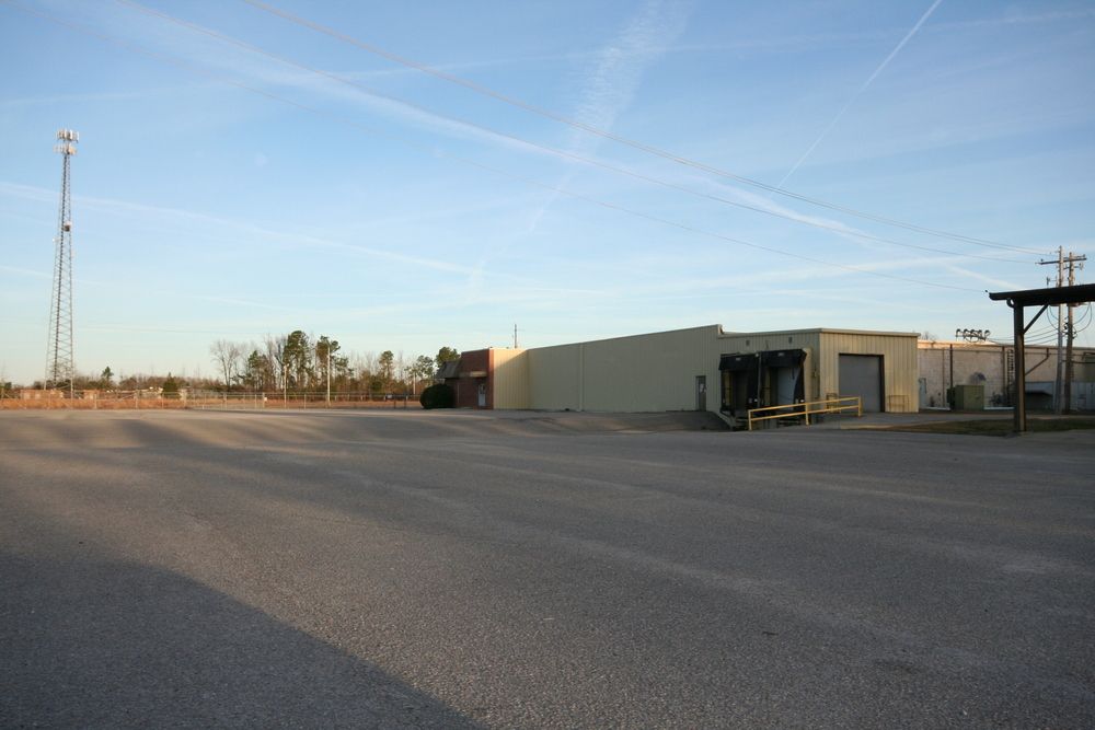 Williston Industrial Building: 70 State Street, Williston, SC 29853
